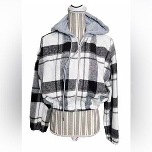 Women’s Cropped Black And White Combo Jacket Y2K Sz Large Hooded Plaid
